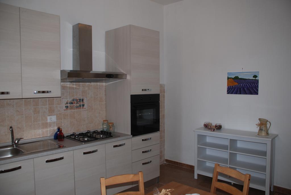 Ernest'S Apartment Fiumicino Zewnętrze zdjęcie