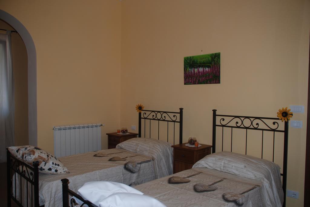 Ernest'S Apartment Fiumicino Zewnętrze zdjęcie
